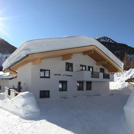 Appartement Apart Ladner à Sankt Anton am Arlberg Extérieur photo